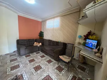 imagem 3 - Casa Sobrado à Venda no Bairro Custodio Pereira imagem 3 - Casa Sobrado à Venda no Bairro Custodio Pereira