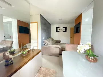 Alugar Apartamento / Padrão em Uberlandia. apenas R$ 270.000,00