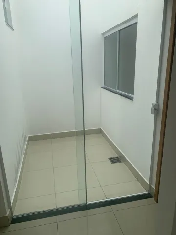 imagem 4 - Casa à Venda no Bairro Chácaras Tubalina e Quartel imagem 4 - Casa à Venda no Bairro Chácaras Tubalina e Quartel