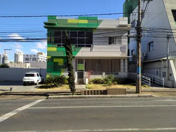 Prédio comercial para locação no bairro Centro