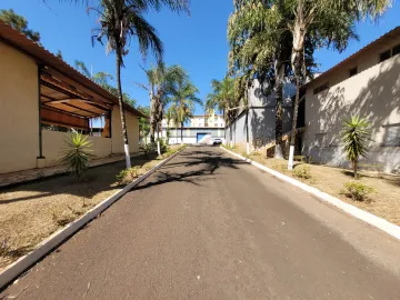 Galpão para locação no bairro Chácaras Tubalina e Quartel