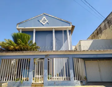 Cômodo comercial para locação e venda no bairro Jaraguá.