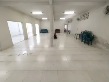 Cômodo comercial para locação e venda no bairro Jaraguá.