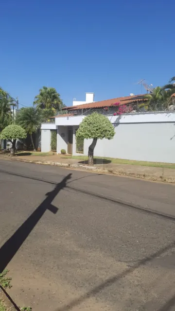 Casa á venda no bairro Cidade Jardim.