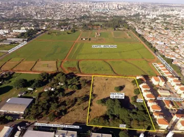 Área à venda no bairro Chácaras Tubalina e Quartel.