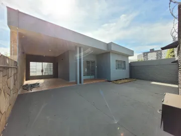 Casa para locação e venda no bairro Nossa Senhora Aparecida.