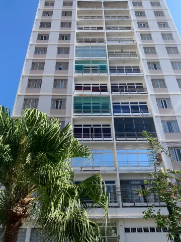 Alugar Apartamento / Padrão em Uberlândia. apenas R$ 355.000,00