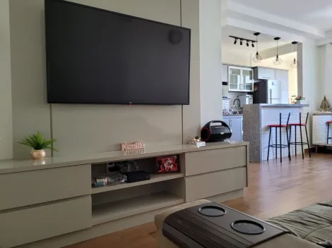 Apartamento à venda no bairro Santa Mônica..