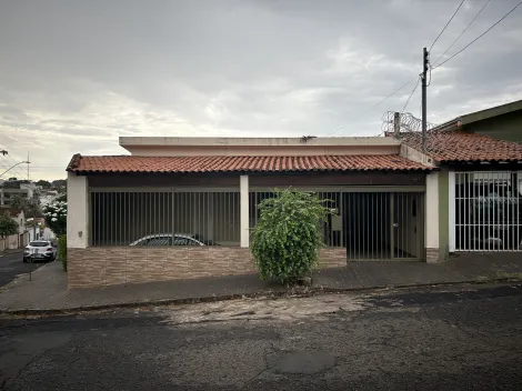 Casas para venda no bairro Lídice em Uberlândia.