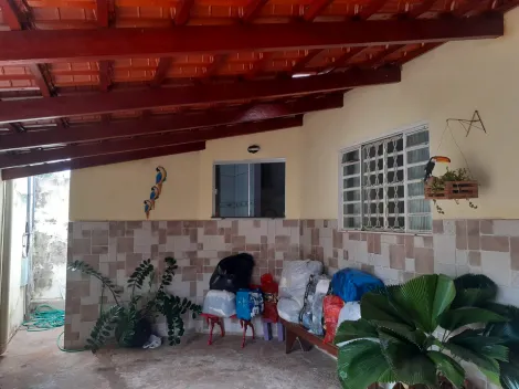 Casa à venda no bairro Luizote de Freitas.