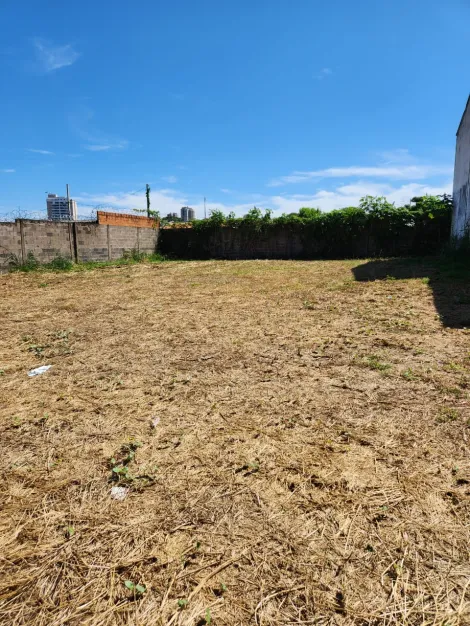 Terreno à venda no bairro Pampulha.