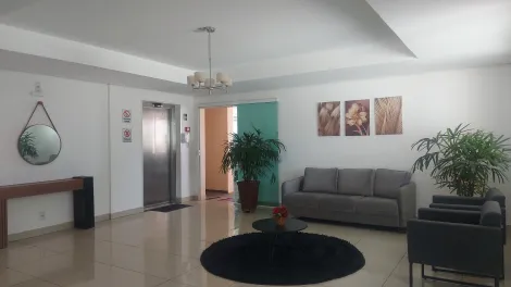 Apartamento à venda no bairro Saraiva.