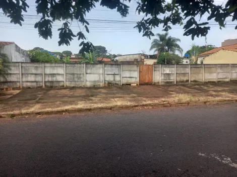 Alugar Terreno / Área em Uberlândia. apenas R$ 800.000,00