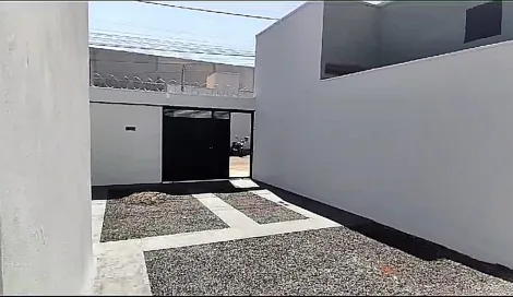 Alugar Casa / Padrão em Uberlândia. apenas R$ 390.000,00