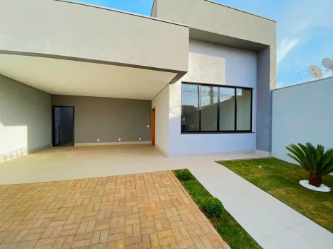 Alugar Casa / Padrão em Uberlândia. apenas R$ 890.000,00