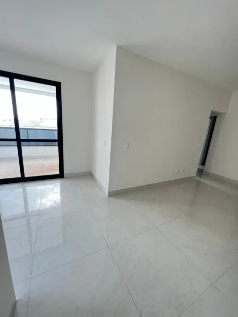 Apartamento à venda no Condomínio Finotti.