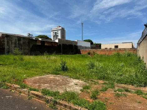 Terreno para venda no Bairro Tibery