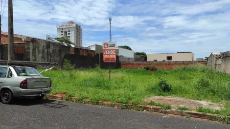 Terreno para venda no Bairro Tibery