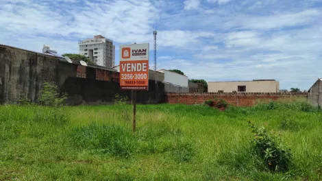 Terreno para venda no Bairro Tibery