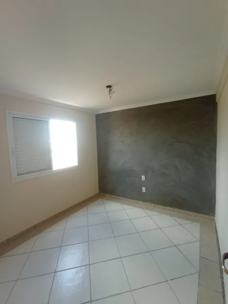 Apartamento à venda no bairro Tubalina.