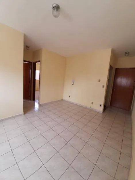 Apartamento à venda no Residencial Vitoria.