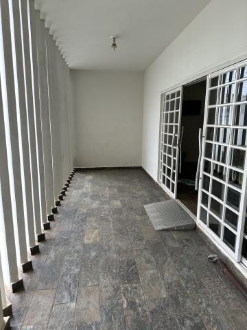 Casa Comercial para venda no bairro Centro.