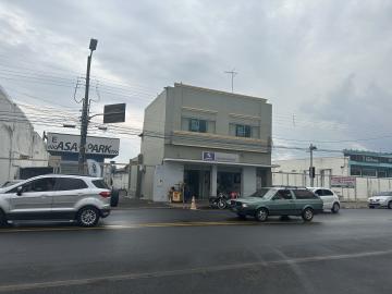 Área Comercial no Centro de Araguari