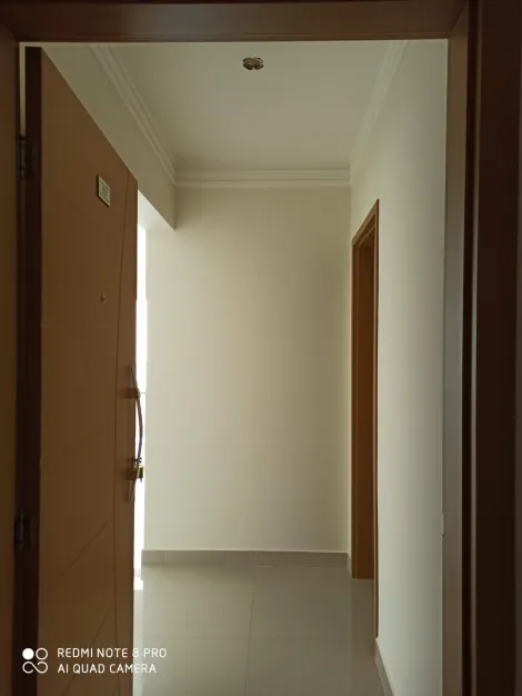 Apartamento à venda no bairro Finotti em Uberlândia.