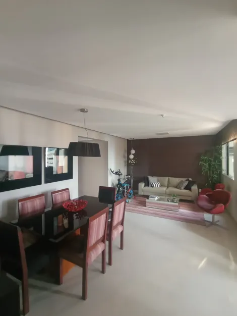 Alugar Apartamento / Padrão em Uberlandia. apenas R$ 570.000,00