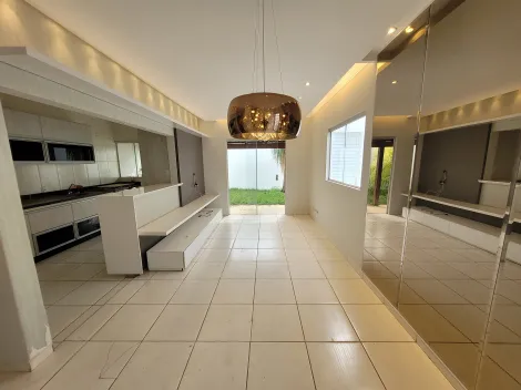 Casa para Locação no bairro Jardim Holanda