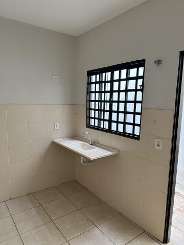 Apartamento para locação no Bairro  Centro.