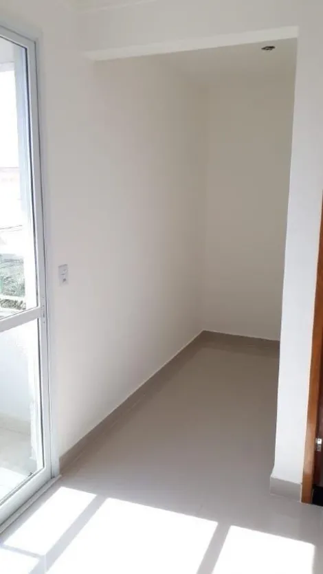 Apartamento à venda no bairro Vida Nova.