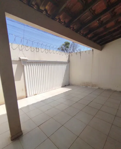 imagem 3 - Casa para venda no Bairro Segismundo Pereira imagem 3 - Casa para venda no Bairro Segismundo Pereira