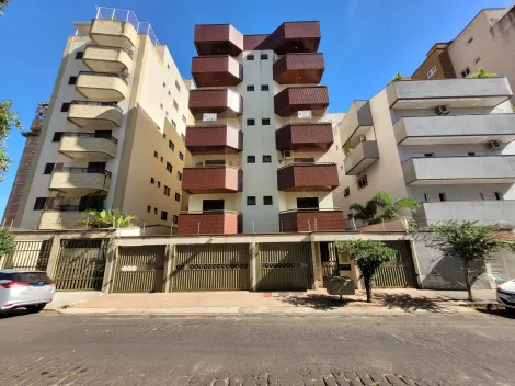 Alugar Apartamento / Padrão em Uberlândia. apenas R$ 1.850,00