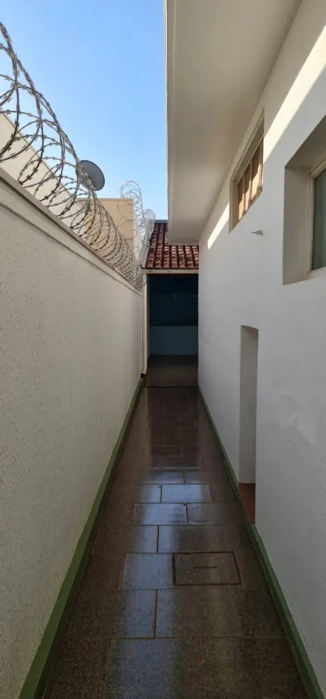 imagem 5 - Casa para locação e venda no bairro Martins. imagem 5 - Casa para locação e venda no bairro Martins.