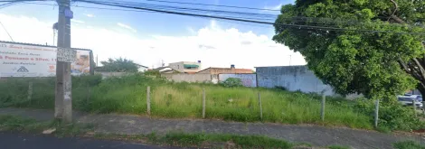 Alugar Terreno / Área em Uberlândia. apenas R$ 3.900,00