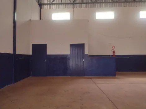 imagem 4 - Barracão para locação no bairro Segismundo Pereira imagem 4 - Barracão para locação no bairro Segismundo Pereira