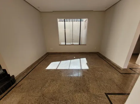 imagem 1 - Casa para locação e venda no bairro Jardim Karaiba imagem 1 - Casa para locação e venda no bairro Jardim Karaiba