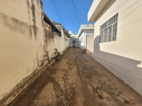 imagem 3 - Casa para locação no bairro Martins imagem 3 - Casa para locação no bairro Martins