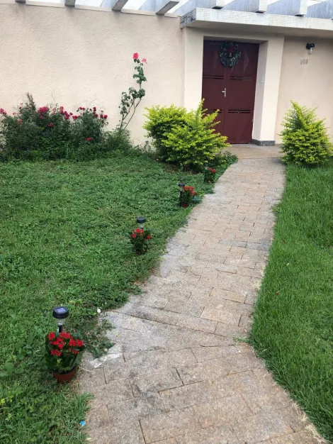 imagem 2 - Casa Estilo Sobrado Para Locação E Venda Bairro Osvaldo imagem 2 - Casa Estilo Sobrado Para Locação E Venda Bairro Osvaldo