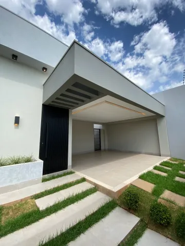Casa à venda  no bairro Jardim Botânico em Araguari.