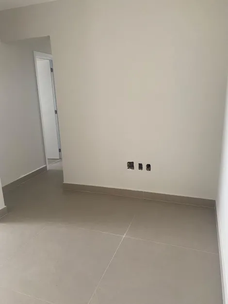 Apartamento à venda no bairro Santa Mônica.