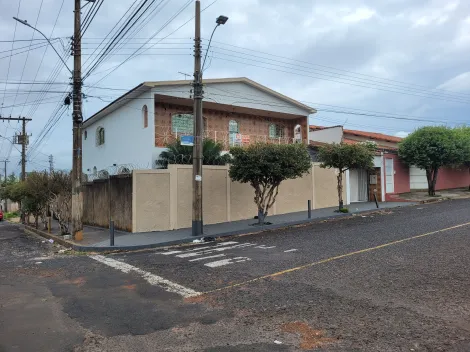 imagem 2 - Casa Estilo Sobrado para locação e venda no bairro Osvaldo Em Uberlândia. imagem 2 - Casa Estilo Sobrado para locação e venda no bairro Osvaldo Em Uberlândia.