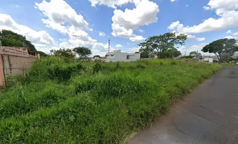 Terreno à venda no bairro Chácaras Tubalina.