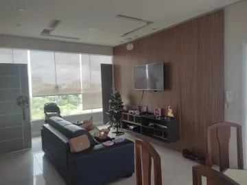 Alugar Apartamento / Cobertura em Uberlandia. apenas R$ 1.800.000,00