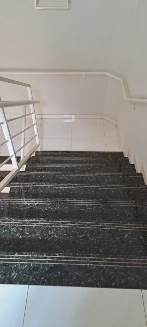 Apartamento à venda no bairro Alto Umuarama.