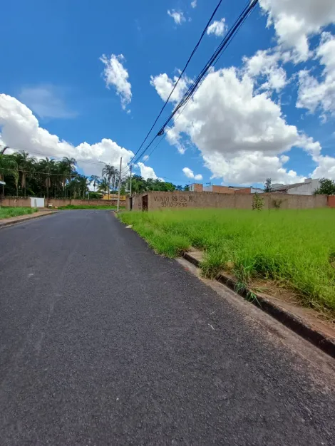 Terreno à venda no bairro New Golden Ville.