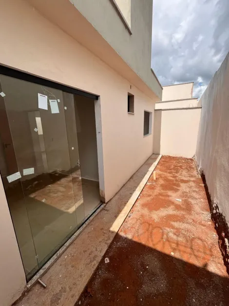 imagem 3 - Casa para Venda no Bairro São Jorge imagem 3 - Casa para Venda no Bairro São Jorge