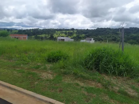 Terreno para venda no Condomínio Terras Alpha