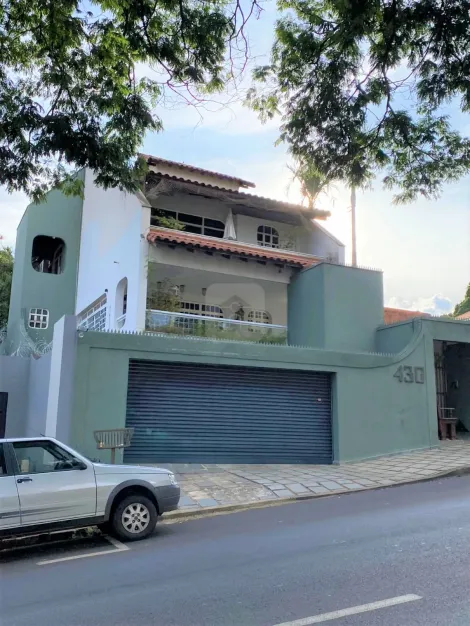 Alugar Casa / Padrão em Uberlândia. apenas R$ 1.990.000,00